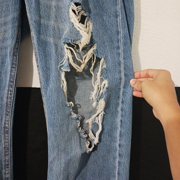Aeropostale Women 90's baggy medium blue destroyed jeans - Picture 6 of 15